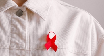 Variables que intervienen en la aparición y evolución del VIH como enfermedad transmisible
